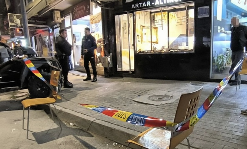 Gjendet e djegur në Mavrovë vetura e grabitësve të artarisë në Gostivar  autorët ende në arrati