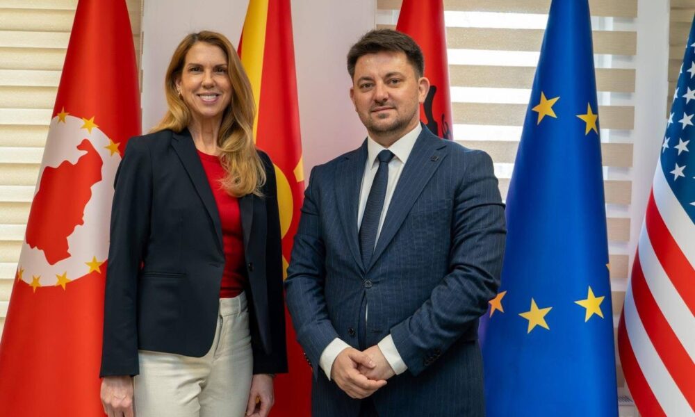 Elmazi pret në Saraj ambasadoren e SHBA ve  Nicole Varnes  Vizitë historike për komunën