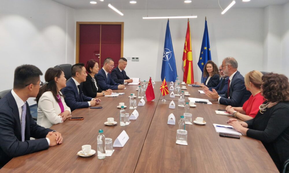 Takimi Stoilkoviq   Erik Li  Konfirmim për thellimin e bashkëpunimit ekonomik dhe investues
