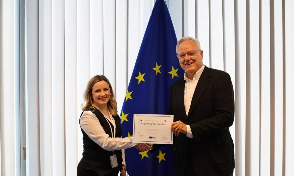 Mimoza Musa  përfundon programin EUVP në Bruksel dhe Strasburg  Përvoja evropiane motiv për reforma dhe integrim