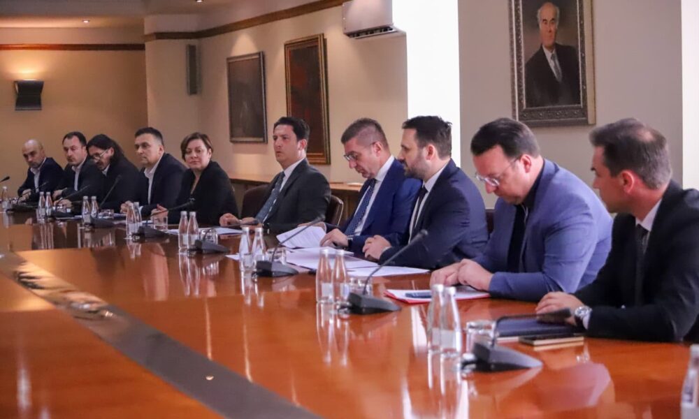 Ministri Hoxha  Deri në fund të vitit 2026 do të thjeshtohen 15 procedura administrative në Ministrinë e Mjedisit