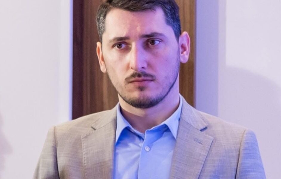 Populizmi si mjet për përçarje dhe manipulim të Malësisë