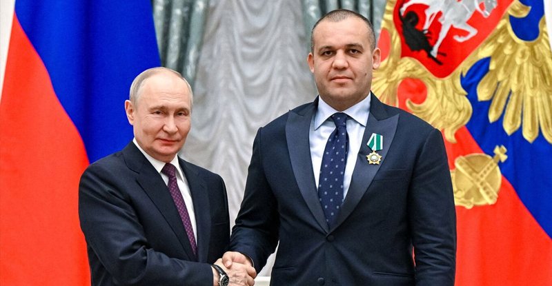 kush-eshte-umar-kremlev-miliarderi-i-boksit-qe-financoi-festimet-e-dasmes-se-trump-jr