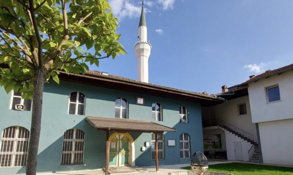 tri-tentativa-per-vjedhje-ne-tri-xhami-te-tetoves-arrestohet-38-vjecari