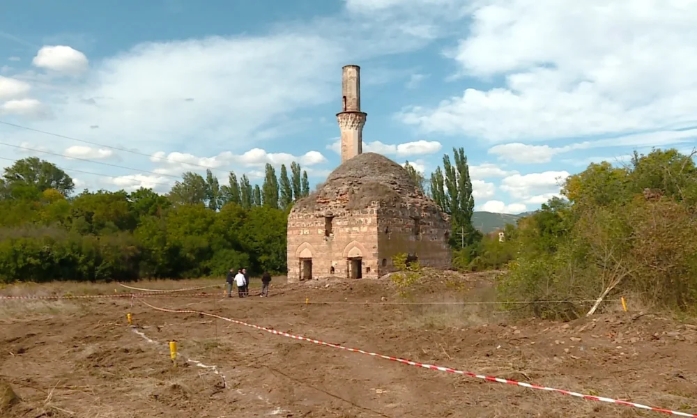 pas-me-shume-se-100-vitesh-nis-restaurimi-i-xhamise-ne-tabanoc